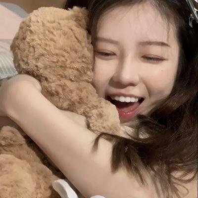 高架桥上的涂鸦